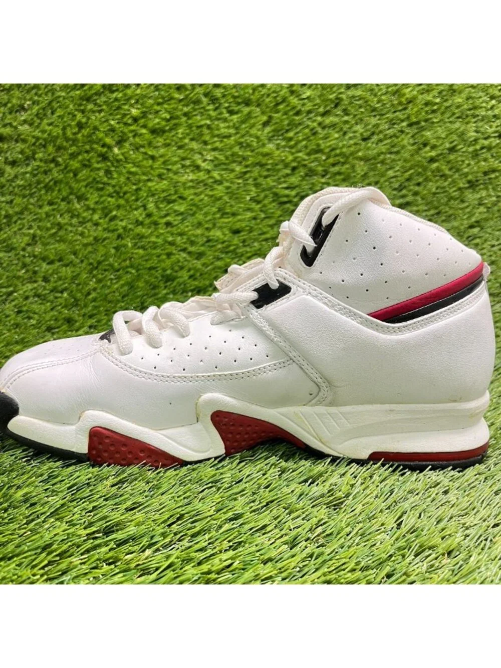 Reebok Avant Guard Mens Size 6.5 White Black Basketball Leather Shoes Sneakers